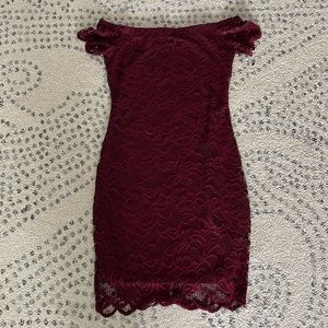 2bella Maroon Lace Dress